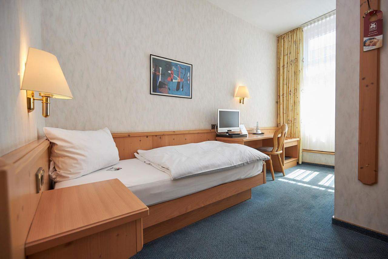 Hotel Bergischer Hof Windeck Exterior photo